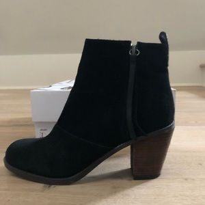 NWT Dolce Vita Joust Side Zip Ankle Boot, Size 8